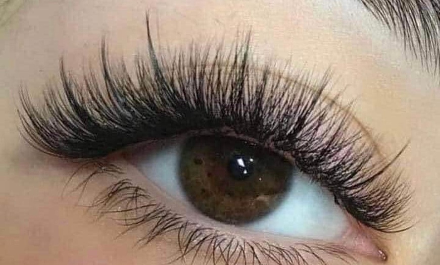 Image 1: Bis zu 60% Rabatt auf den Wimpernverlängerungen bei Lv Lashes & Beauty