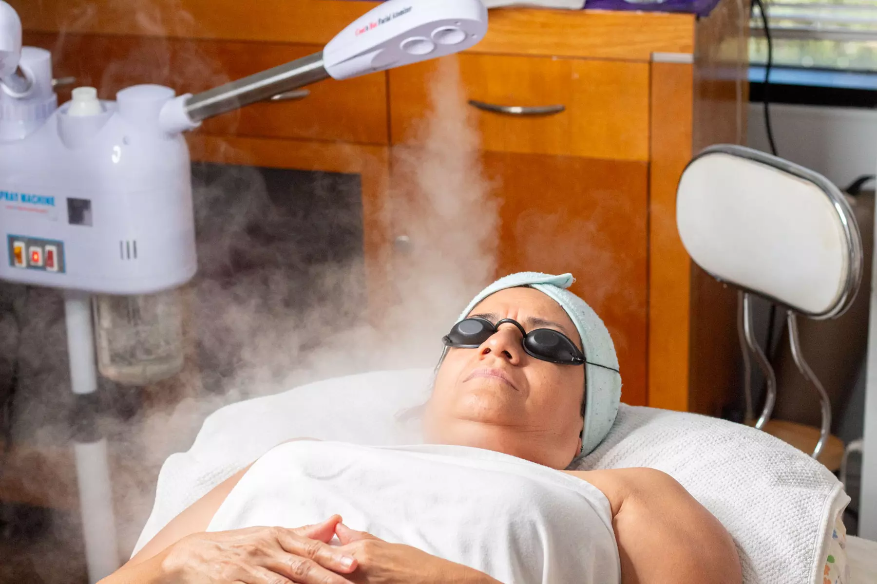 Signature, Cleansing, 8-Step, or Hydration Facial w/ Hyaluronic Acid