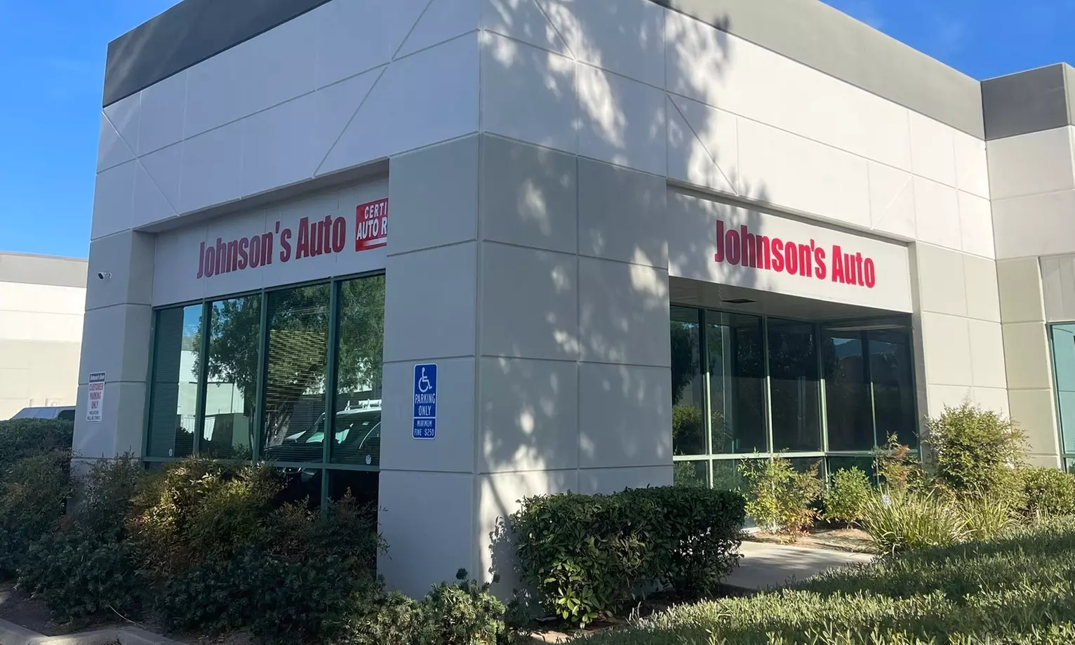 Transform your car with Johnson's Auto Repair's Front and Rear Brake Pad Replacement, offering up to 41% off. - Second Medium