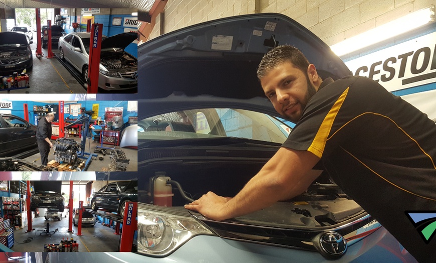 Image 2: Car Service with Oil Change