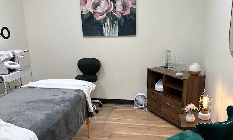 Up to 50% Off on Facial at The Skn Academy - Second Medium