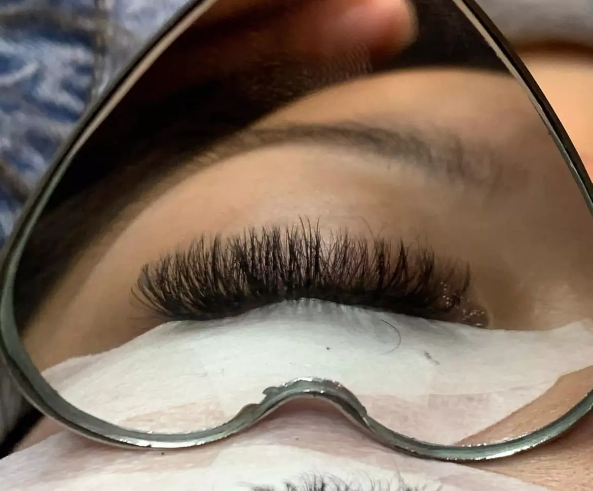 Enhance your look with Knights Aesthetics' Classic, Mega Volume, or Wispy Eyelash Extensions up to 35% off - Second Medium