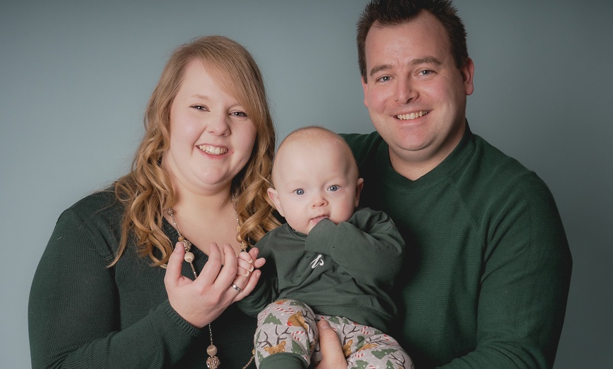 Image 3: Familienfotoshooting auf dem Bauernhof inkl. 1, 3 oder 5 Bildern