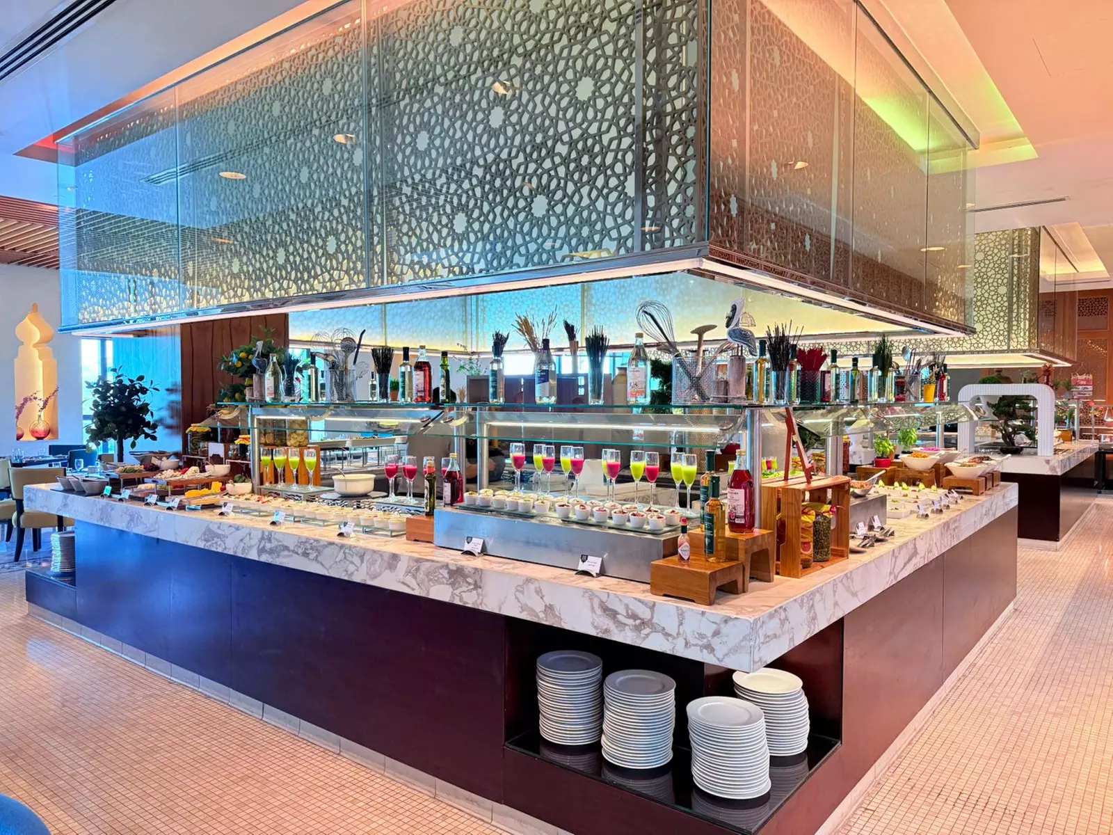 Lunch / Dinner Buffet with Soft Beverages Up to Four Adults or A Child