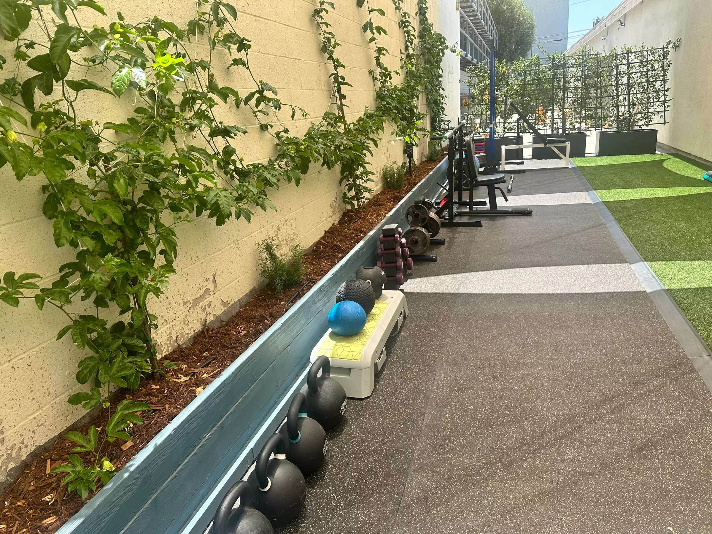 Up to 64% Off on Outdoor Gym Rental Space at GymTonic - Second Medium