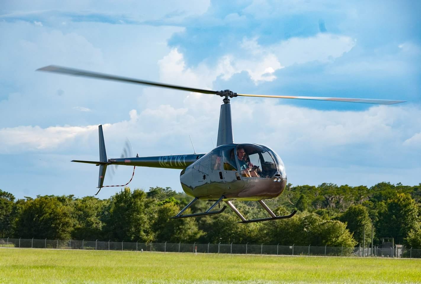 8 to 10 Minute Helicopter Tour for Up to Three People in Central Florida
