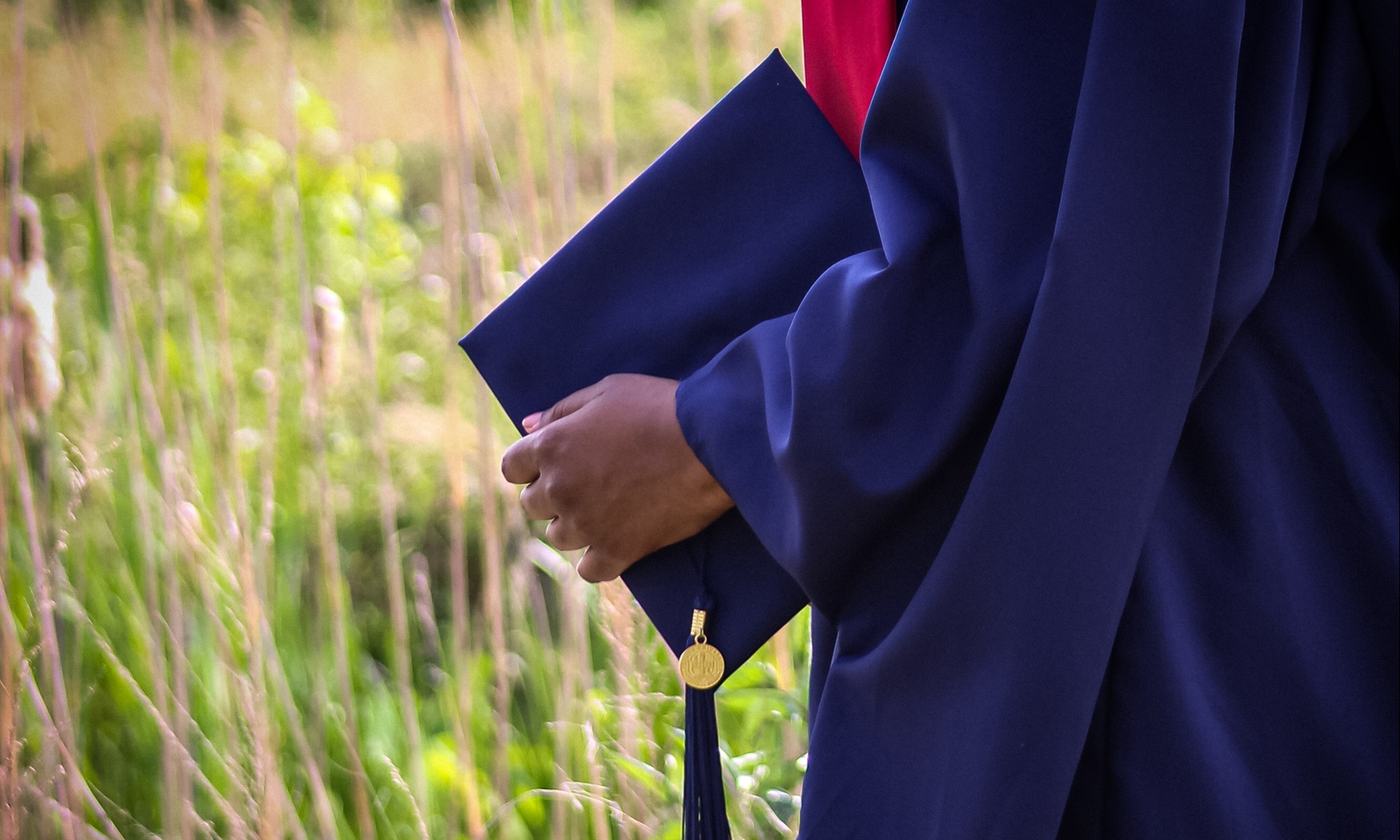 Up to 45% Off on Graduation or Prom Paparazzi Photography