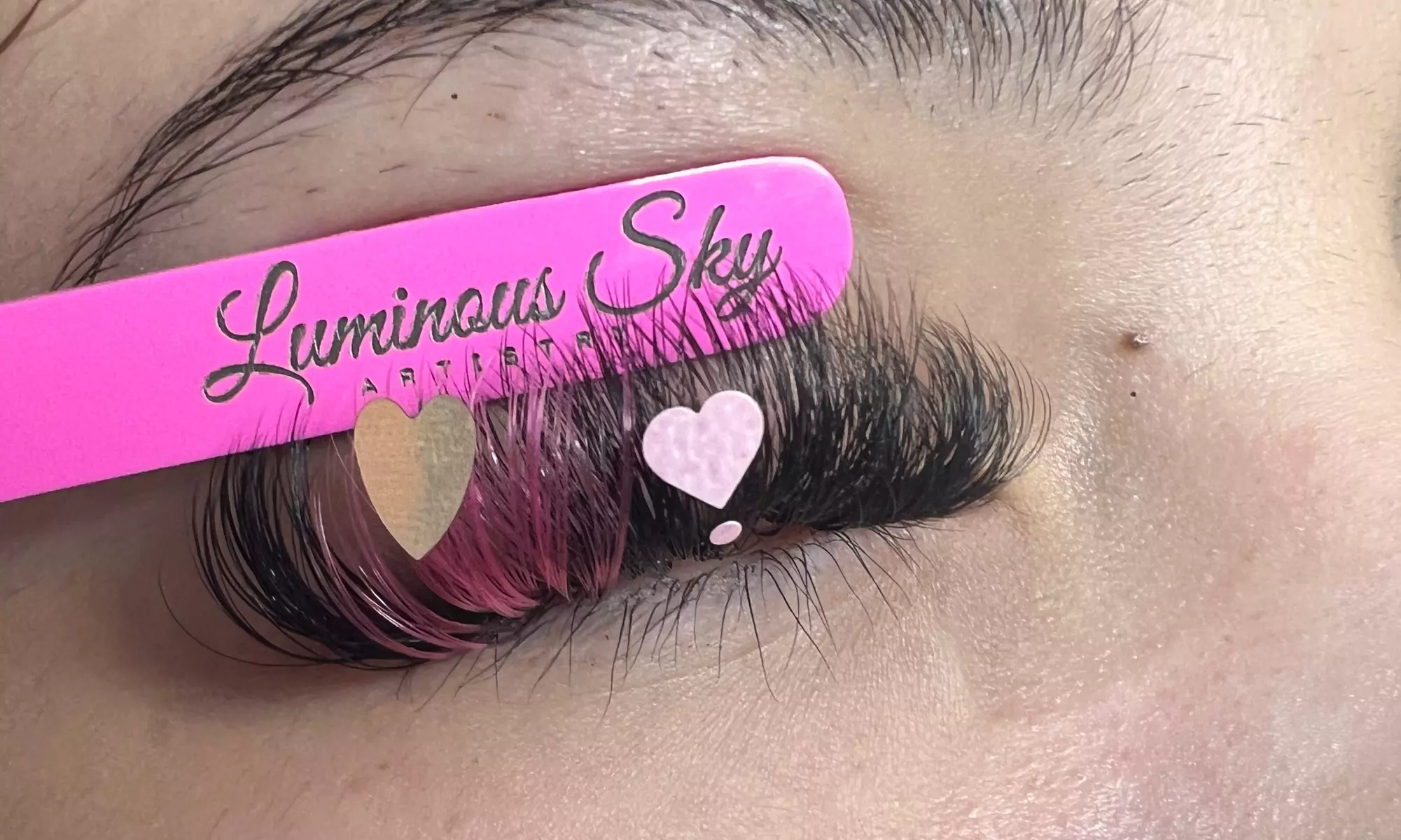 Achieve Dramatic Eyes with Full Set Eyelash Extensions