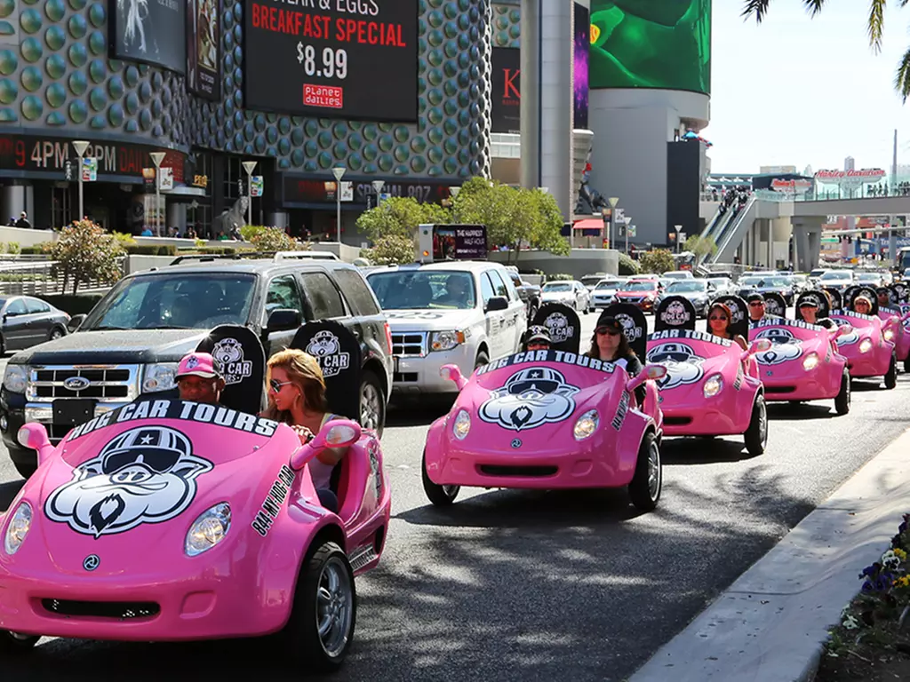Tour for 2 in a Pink Hog Car Scooter+ Food Samples +2Souvenir T-Shirts