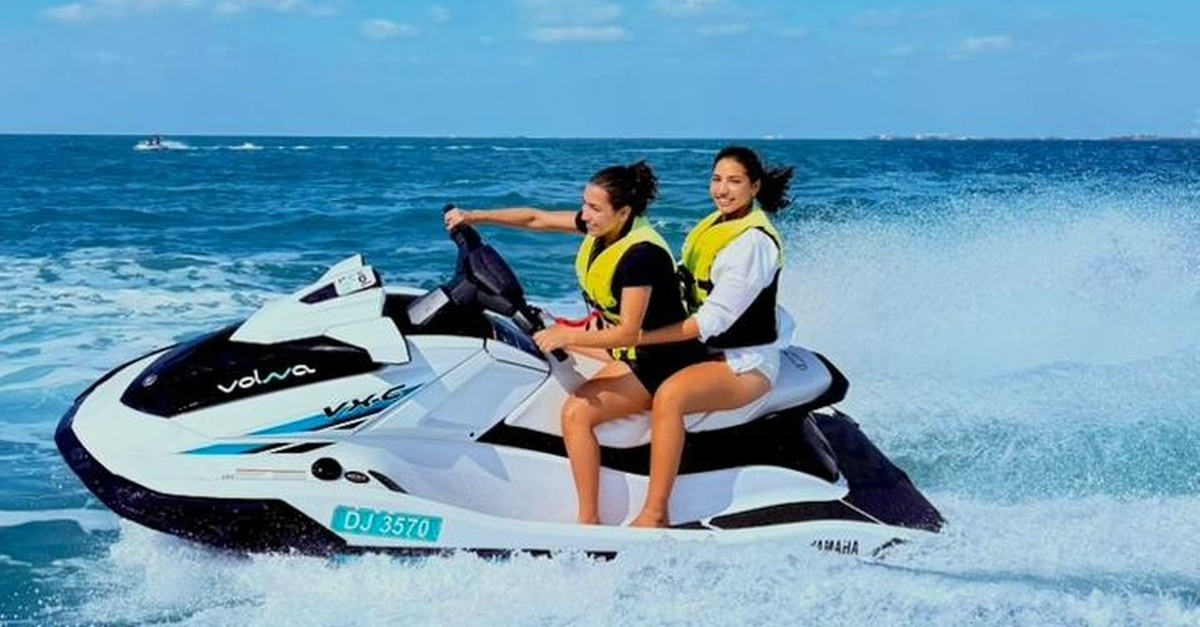 Ride The Waves With 30 Or 60-minute Jet Ski Or For Two People Ride The Waves With 30 Or 60-minute Jet Ski Or For Two People