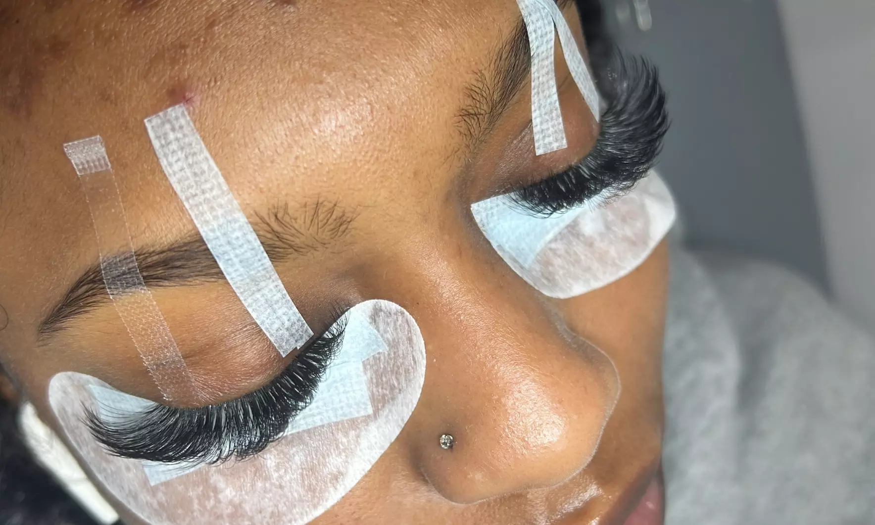 Up to 20% Off on Eyelash Extensions at Lashfully Yours - Second Medium
