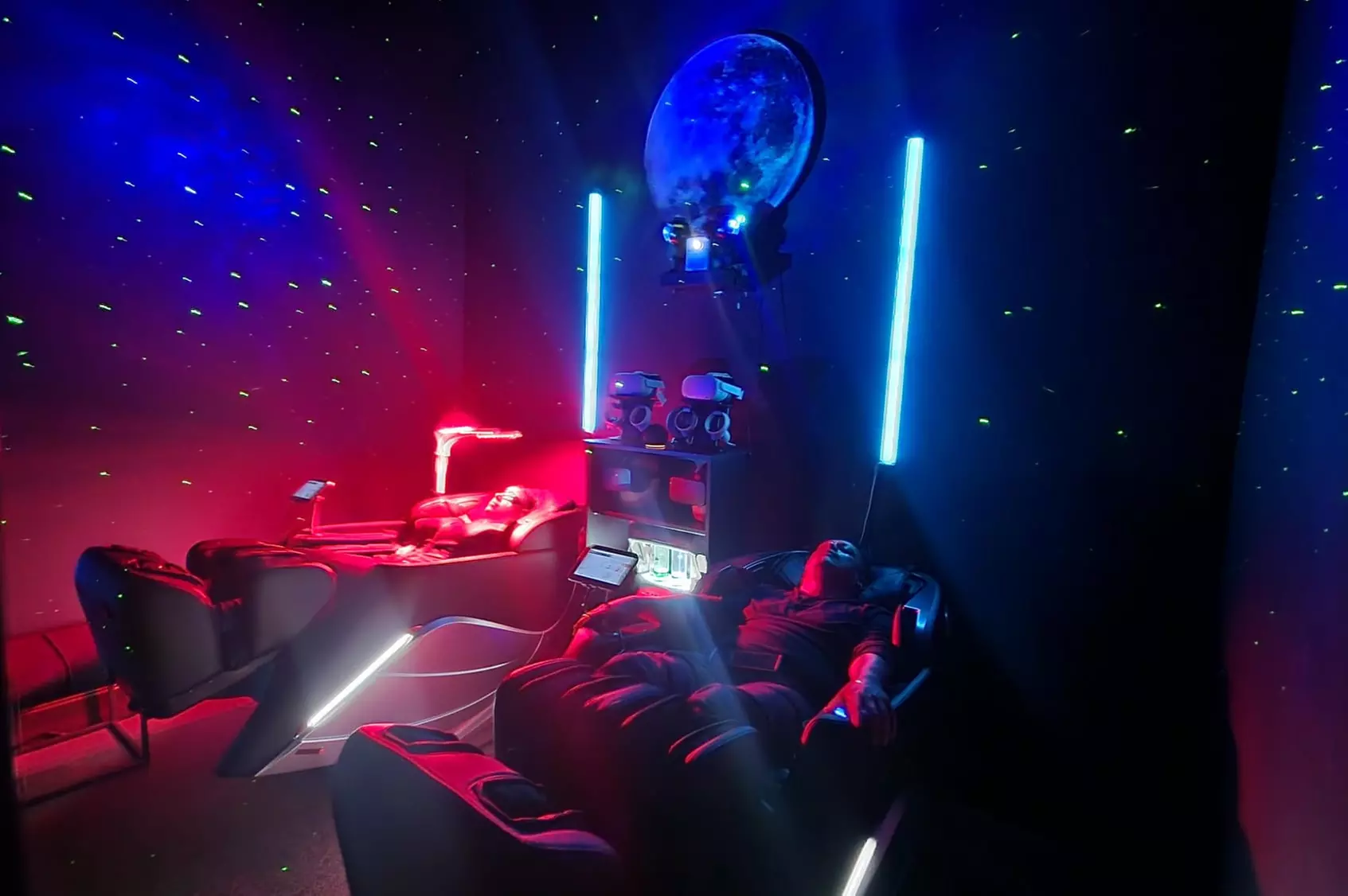 Double the Calm: Massage & Red Light Therapy Packages for One or Two at Zero‑Gravity (Up To 65% Off) - Primary Image