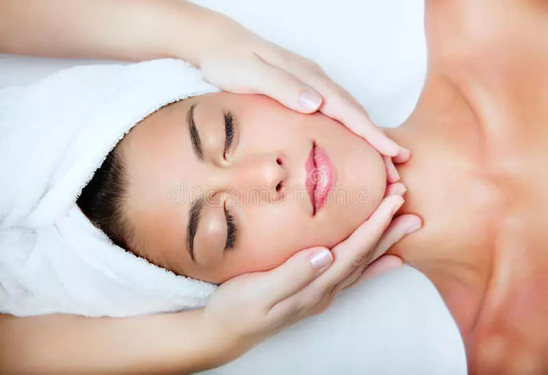 Up to 50% Off on In Spa Facial (Type of facial determined by spa) at Glow to Go Facials - Primary Image