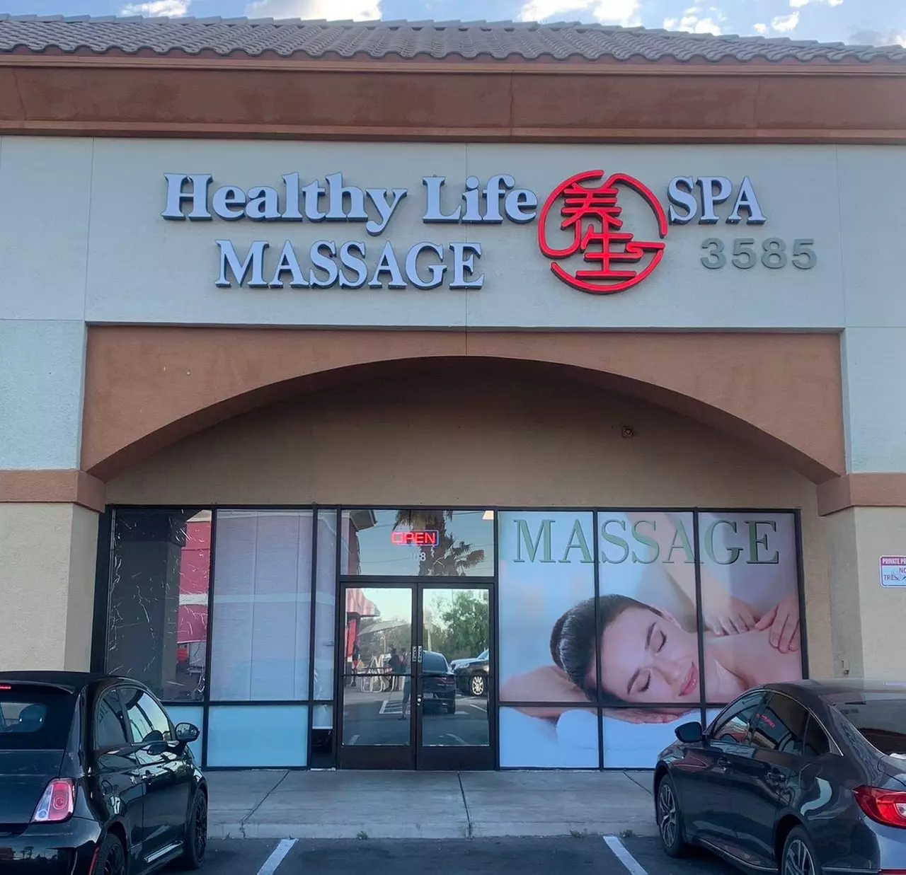 Blissful Full Body Massage with Hot Stone for One or a Couple Awaits