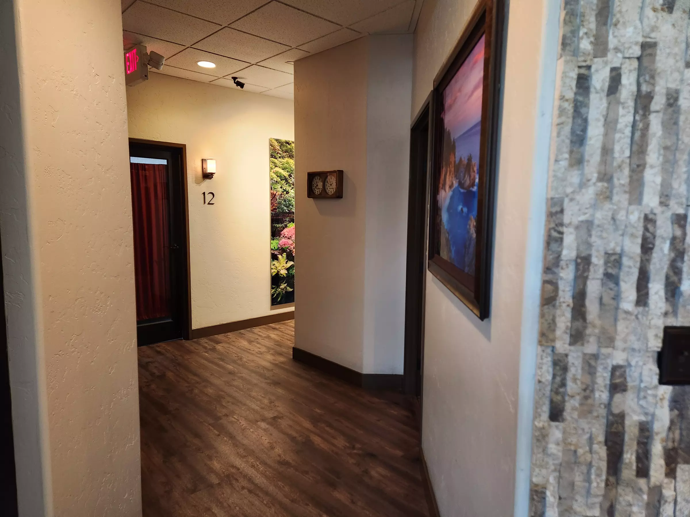 Relax Your Skin with One 60- or 90-minute Deep Tissue Massage Sessions