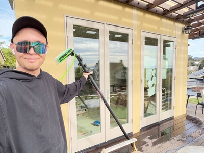 Exterior Window Cleaning - Up to 4 Windows - Shine Squad Exterior Cleaning