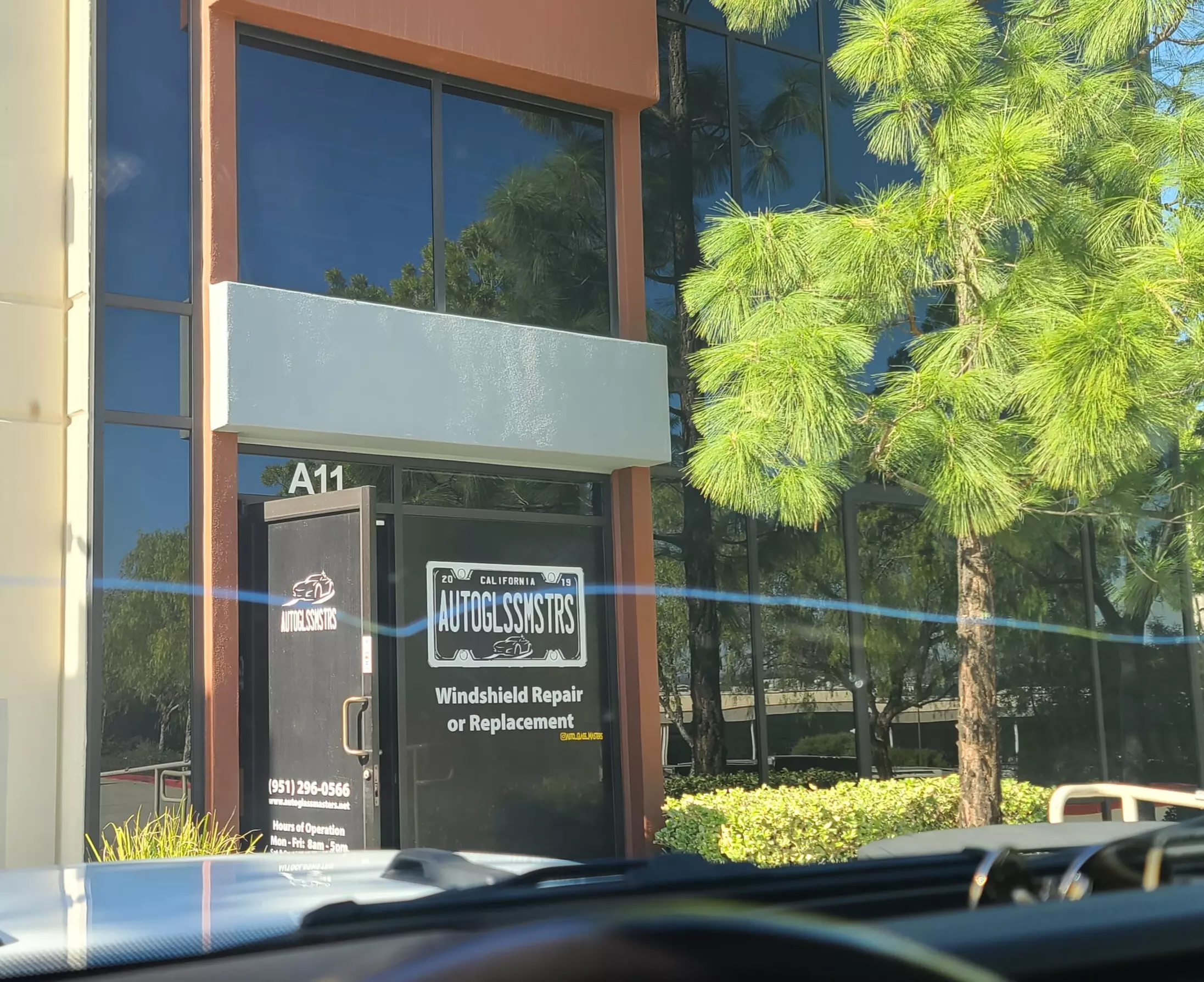 Up to 18% Off on Window/Windshield - Crack Repair at Auto GlassMasters by Trans-Form - Primary Image