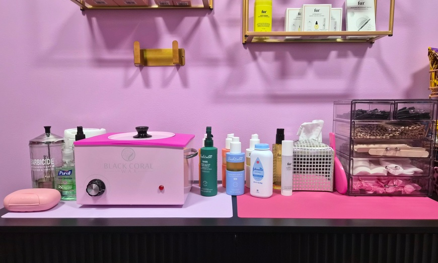 Image 2: 15-Min Brazilian, Full Bikini, or Bikini Line Waxing