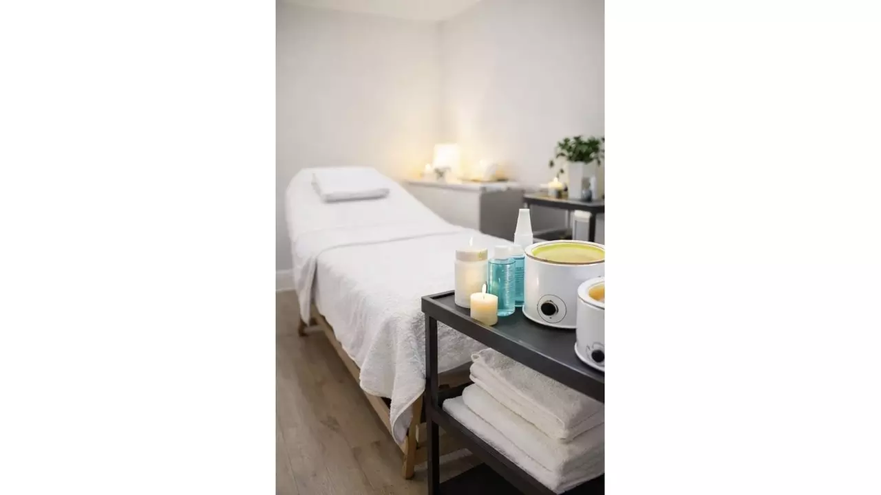 Get Long-Lasting Smoothness with Brazilian Wax for Women