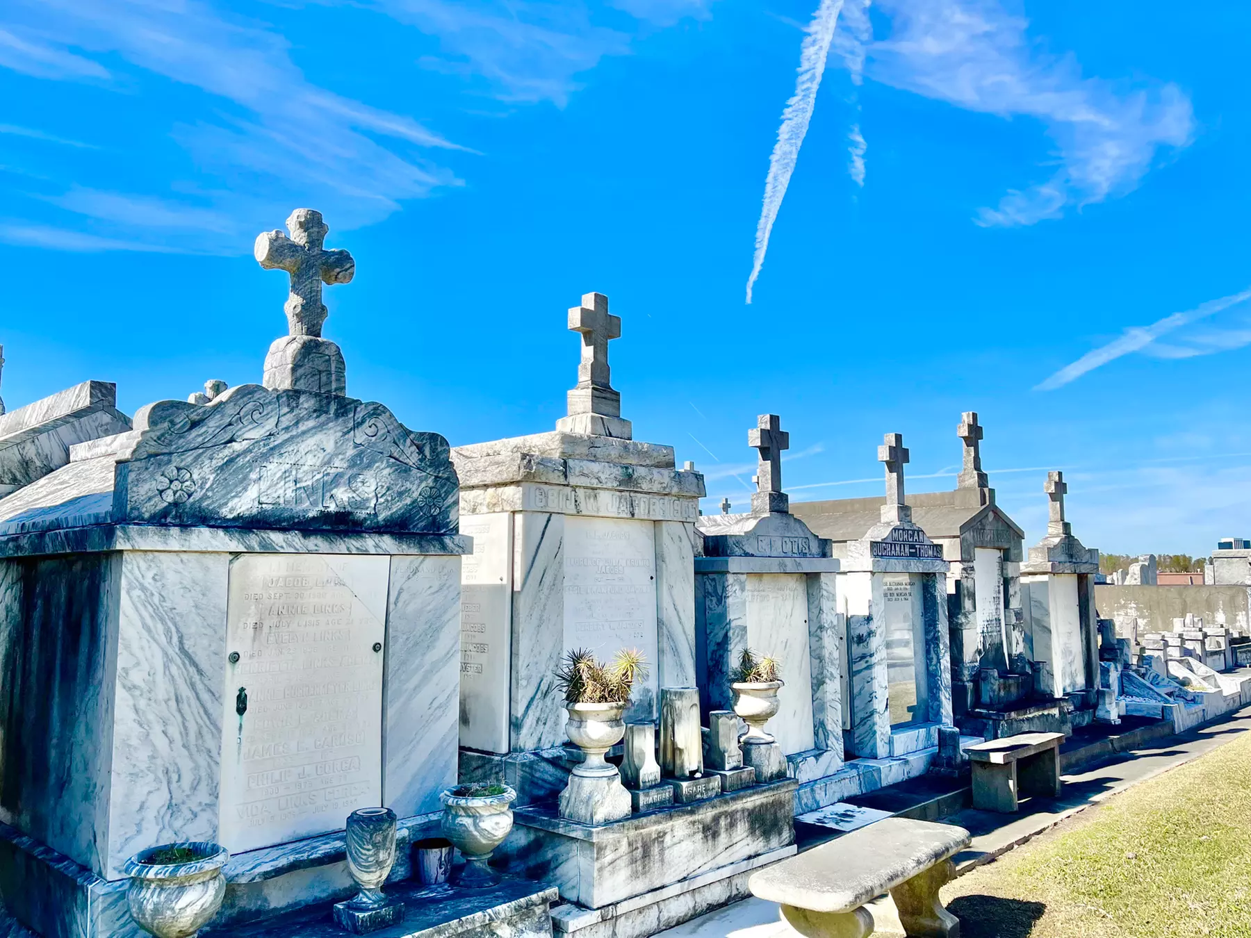  Up to 35% Off on VIP Driving Tour of Bayou St John / Cemetery / City Park at at The New Orleans Lifestyle - Second Medium