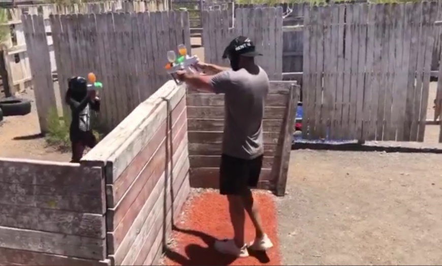 Image 6: Exciting Eight Player Gel Blaster Party Package for a Day of Fun