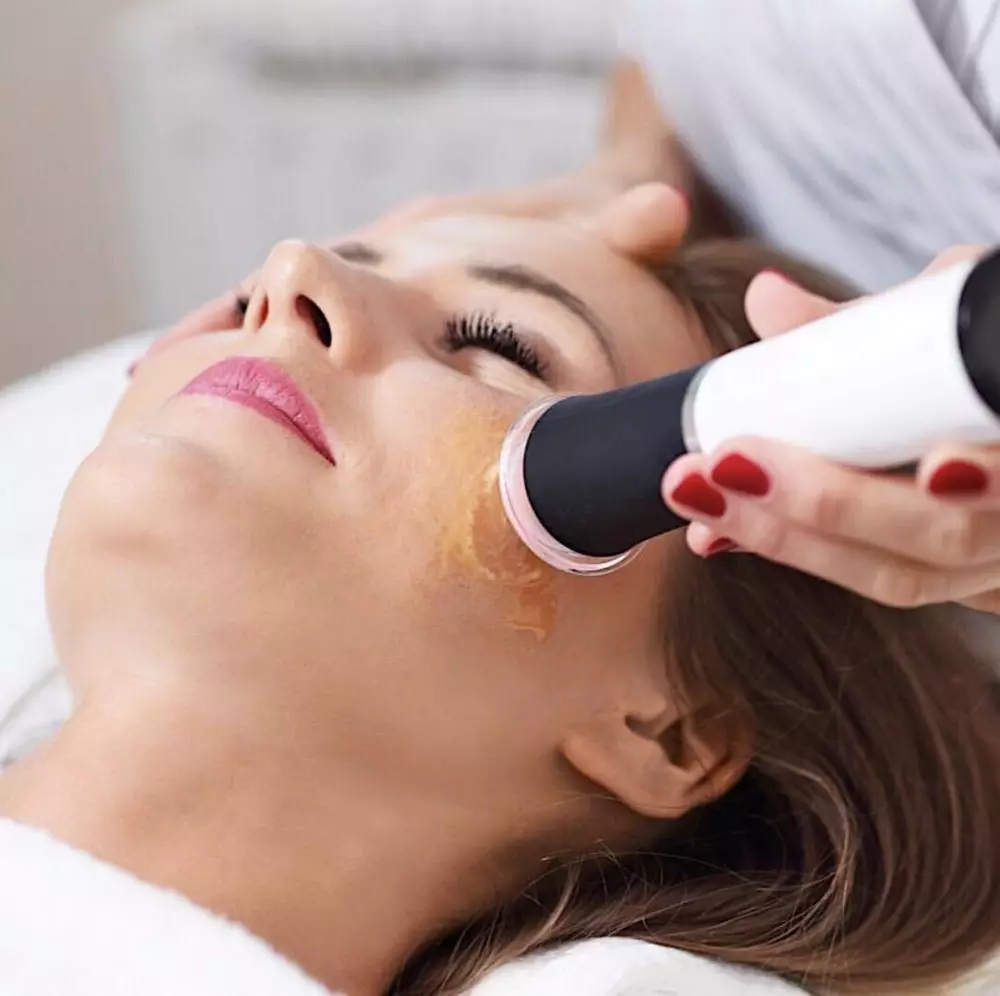 Up to 48% Off on Facial - Collagen at BEAUTIMAK