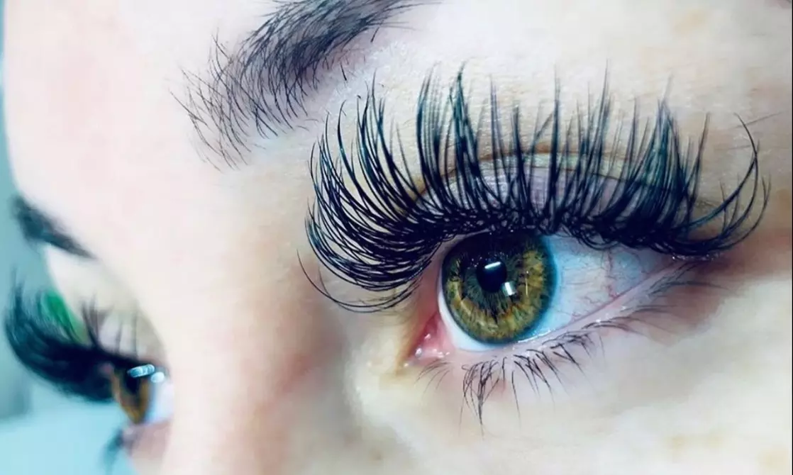 Up to 50% Off on Eyelash Extensions at Kvtbae - Primary Image