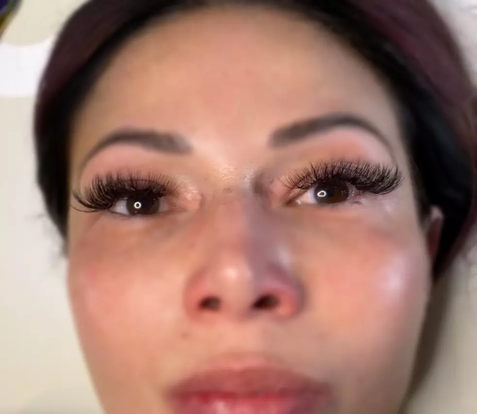 Up to 35% Off on Eyelash Extensions at Vibe Spa - Primary Image