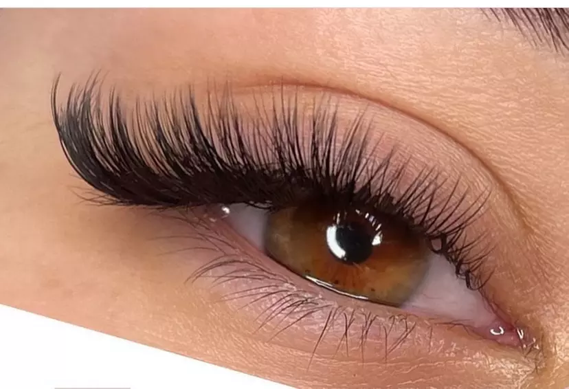 Up to 58% Off on Eyelash Extensions at Summer Beauty