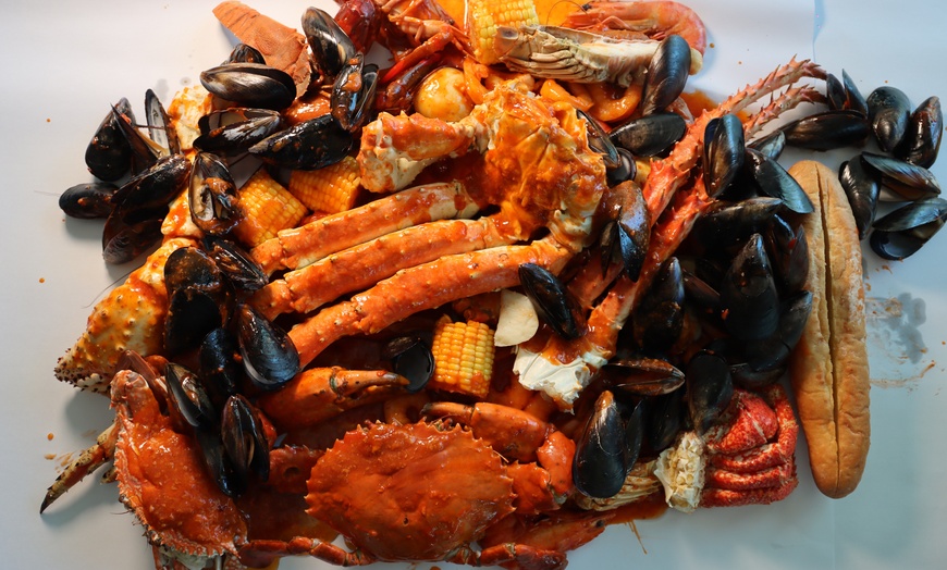 Image 2: Up to 33% Off on Seafood Restaurant at St James Crabhouse Bar and Grill