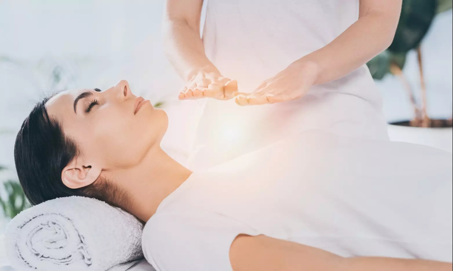 Rejuvenate with Reflexology or Reiki for Ultimate Relaxation