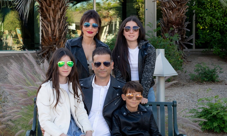 Image 4: Capture Your Memories with Outdoor Photo Shoot Sessions