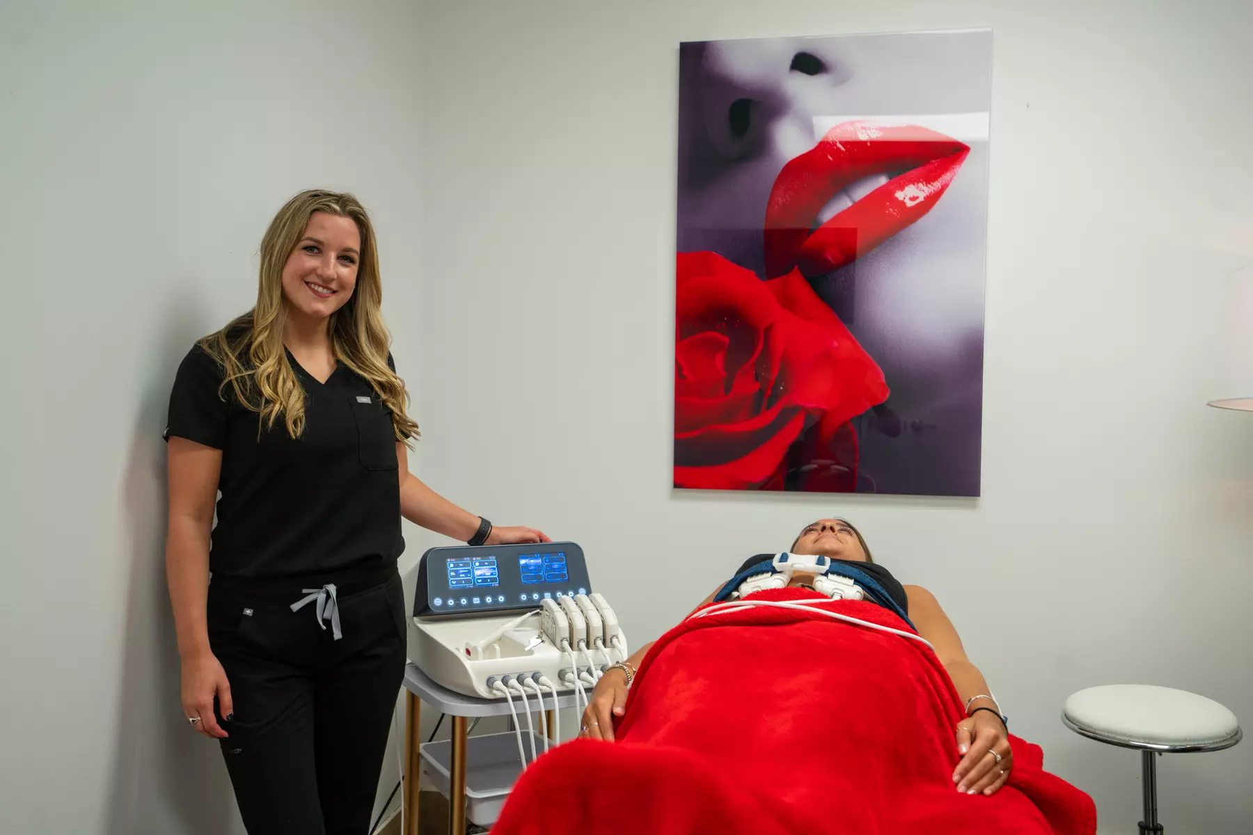 Try Laser-Lipo or Slimming Treatments with Dynamic Vibration