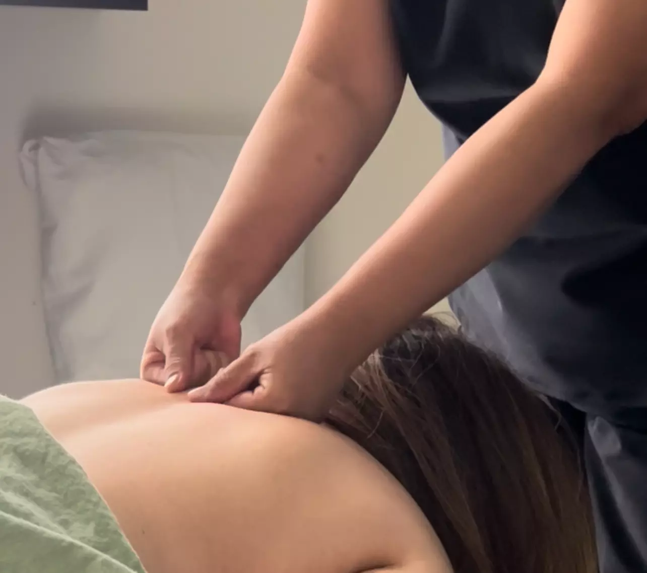 Relieve Stress & Reduce Muscle Tension with 30-min, 60-min, or Heated Muscle Scraping Massages (Up to 41% Off)