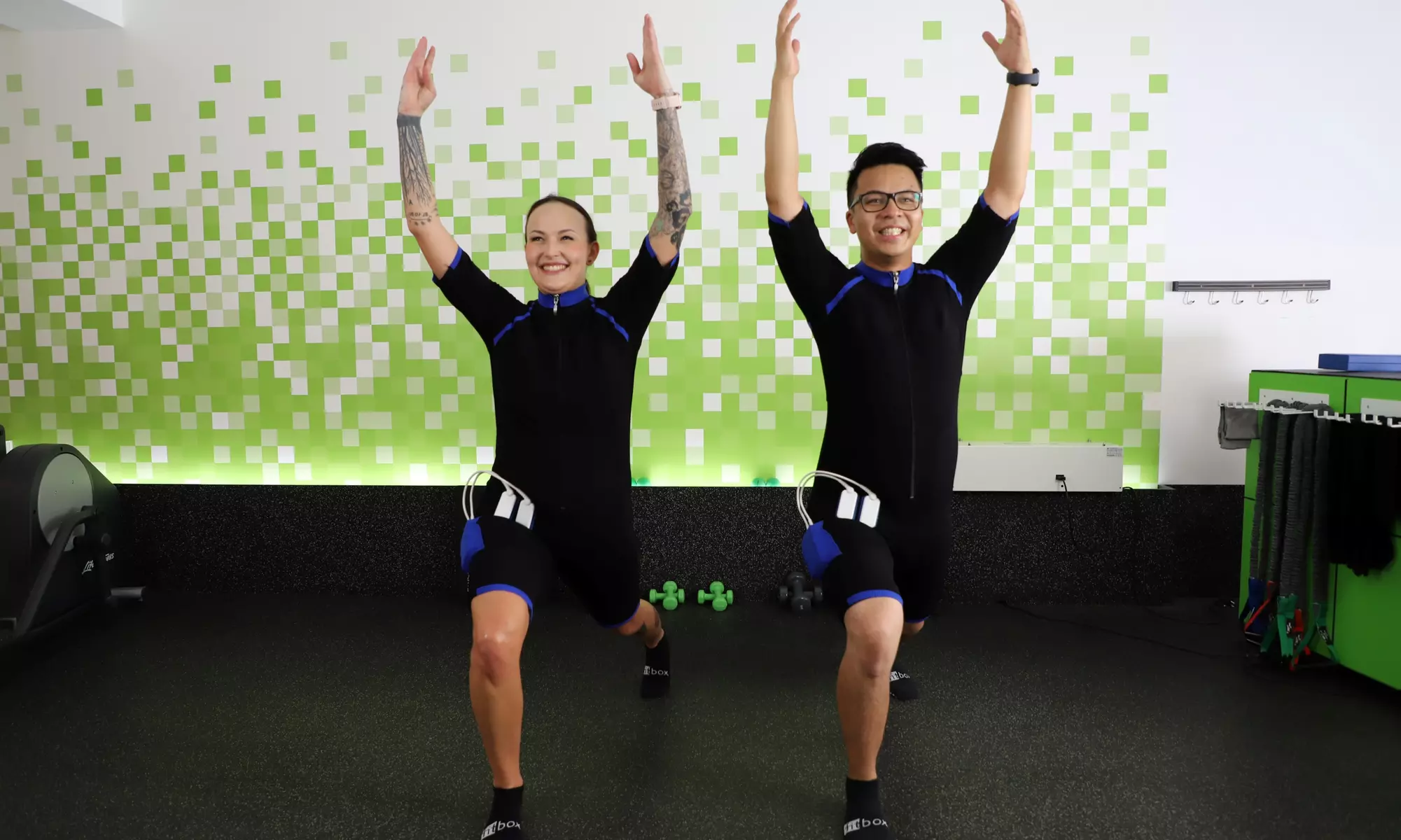 Bis zu 74% Rabatt auf den EMS (elektrische Muskelstimulation) bei EMS Training fitbox Krefeld Fischeln