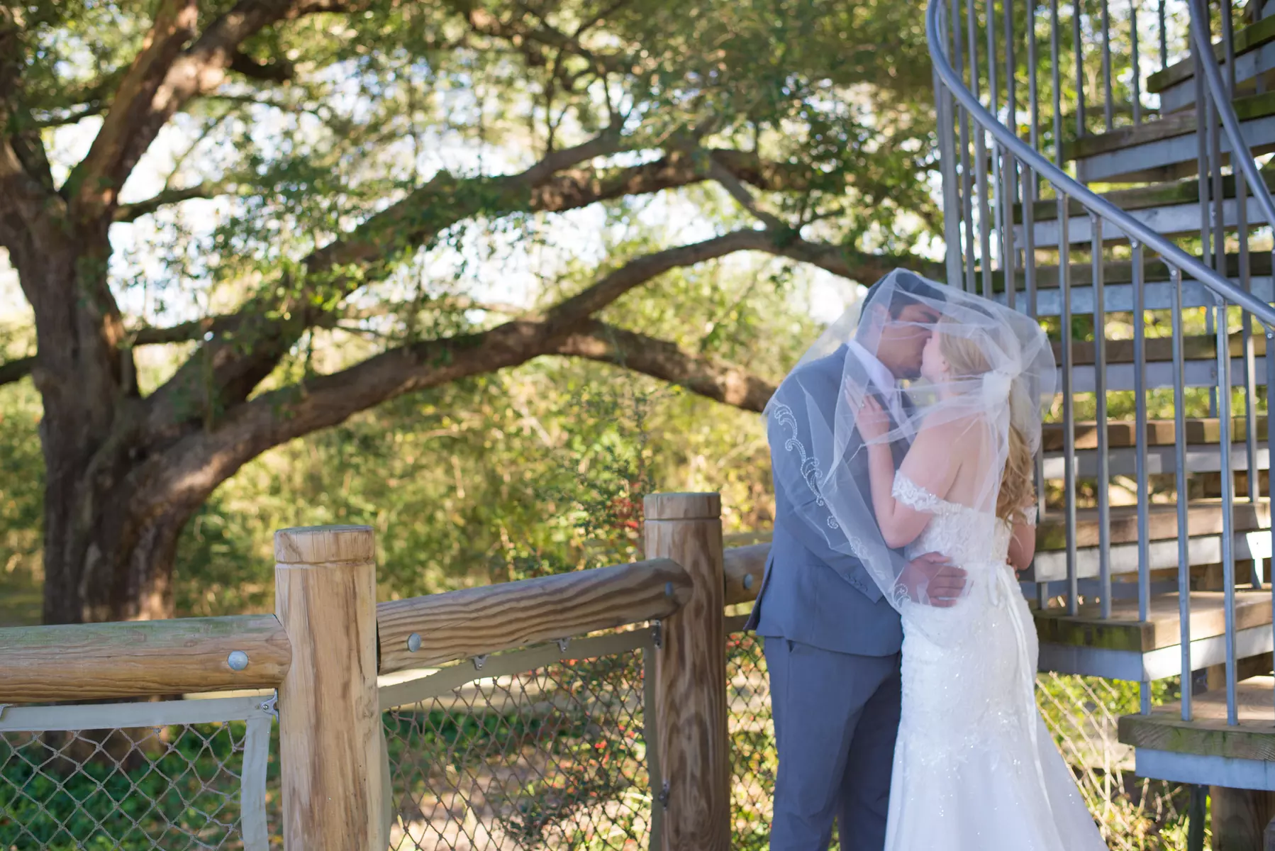 Up to 51% Off Wedding Photo Shoot from La Foto De Natalie