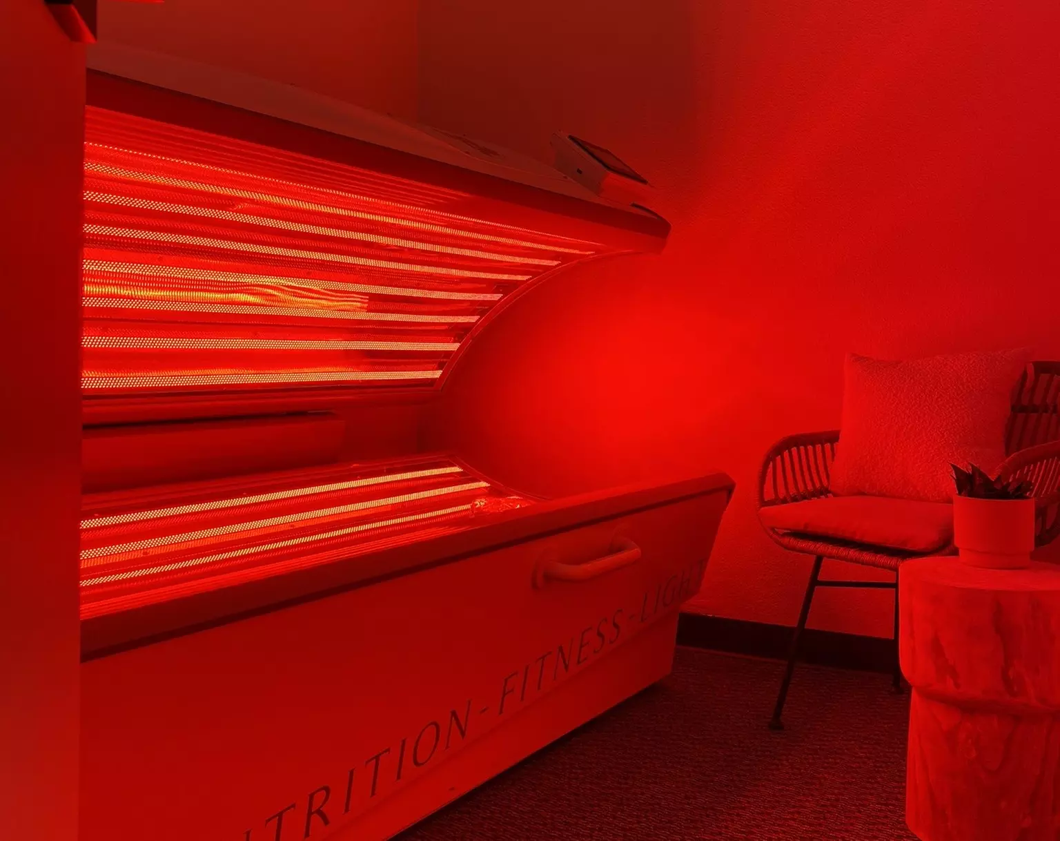 Experience Infrared Therapy with Customizable Sessions