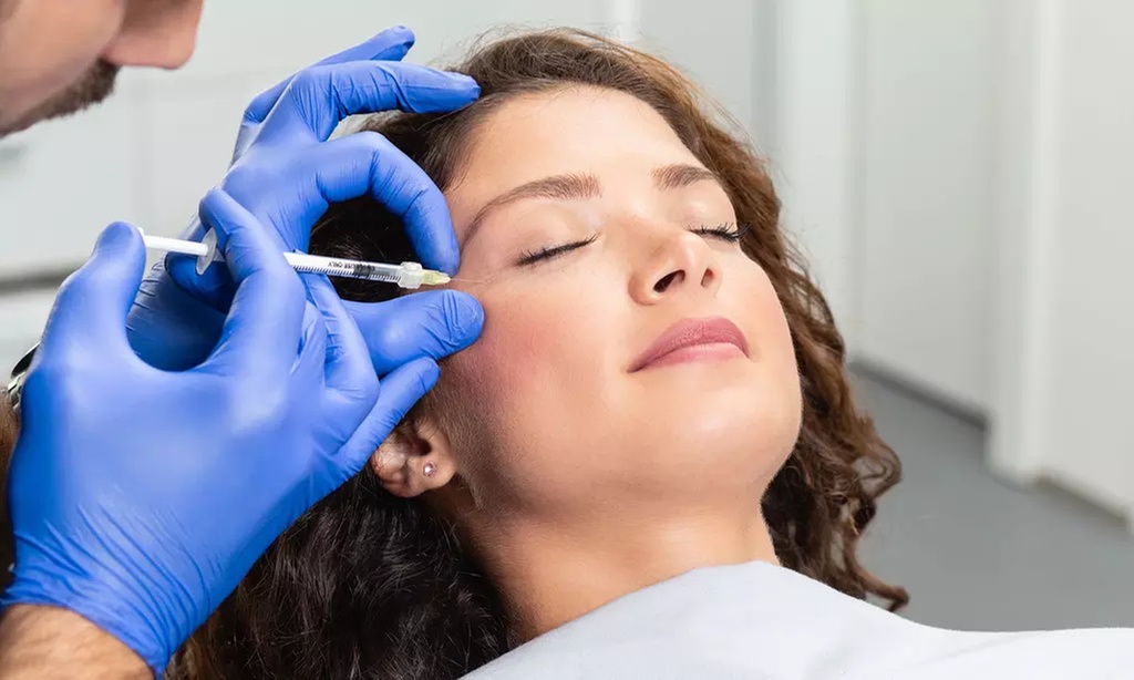 Achieve a New Look with 20 Units of Daxxify 