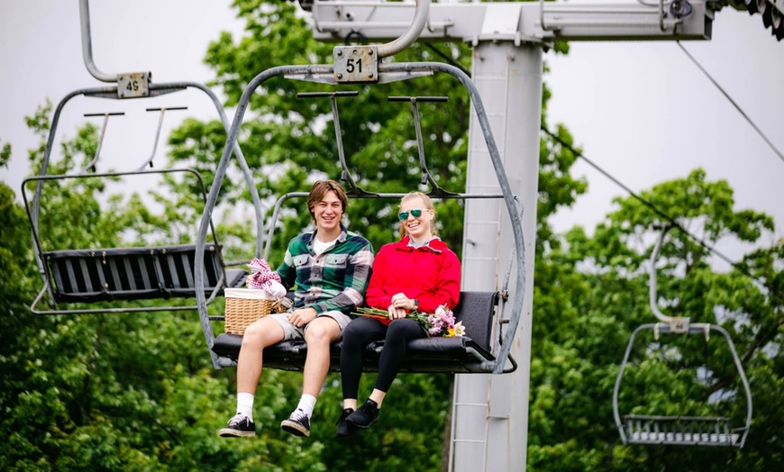 Image 6: 1 Child or Adult Scenic Picnic & Scenic Chairlift Ride w/ Lunch & More
