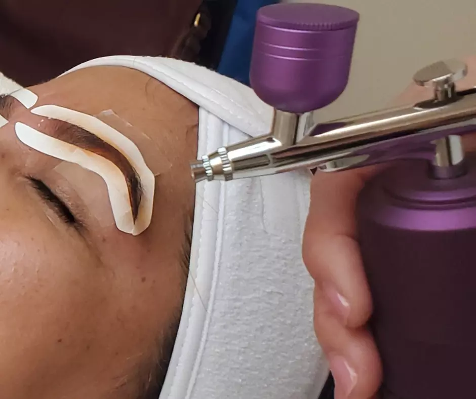 Up to 54% Off on Eyebrow Tinting at Leisure Day Spa - Primary Image