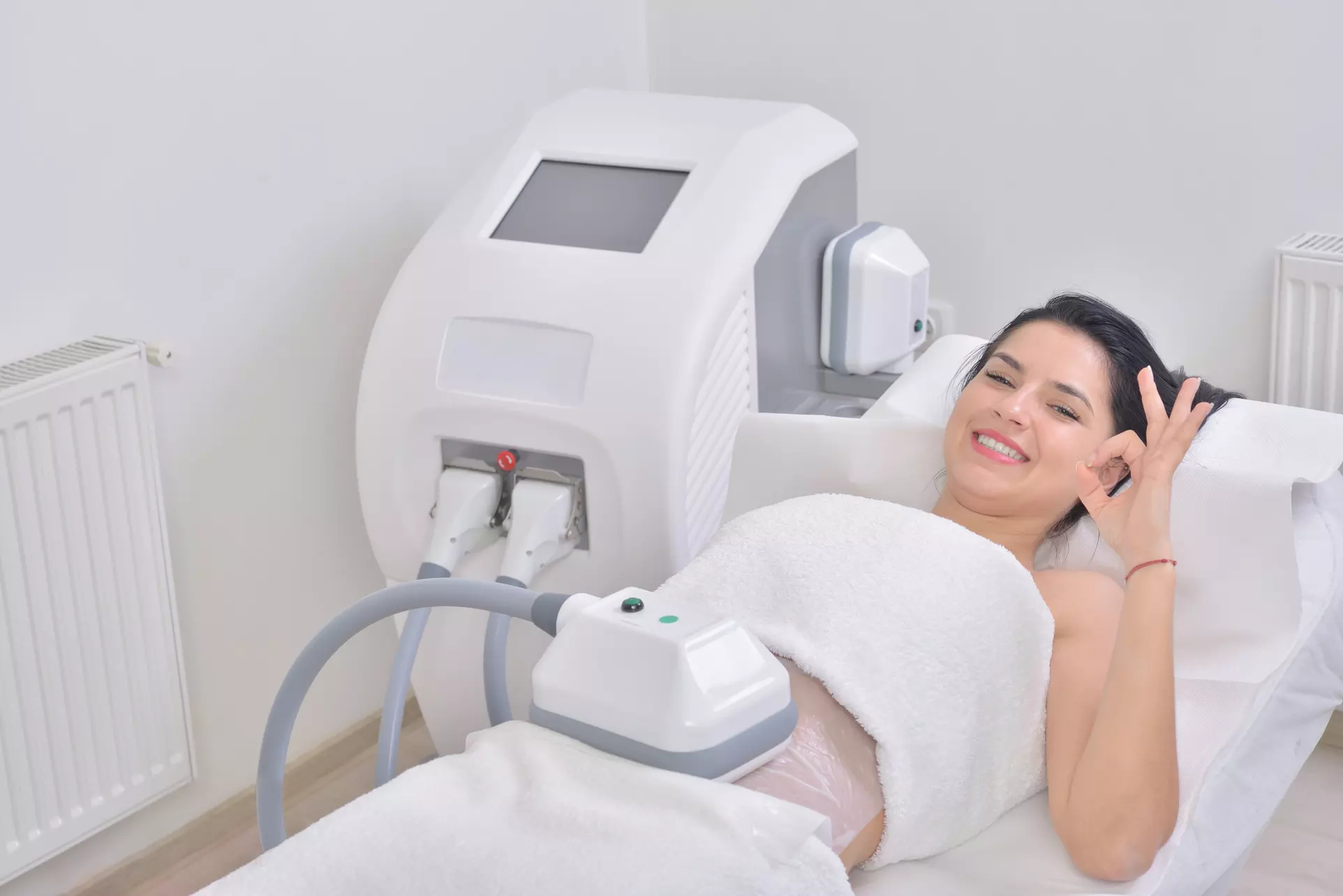 At Spa La Vida, choose two or three Cryolipolysis handles for targeted fat reduction up to 50% off - Primary Image