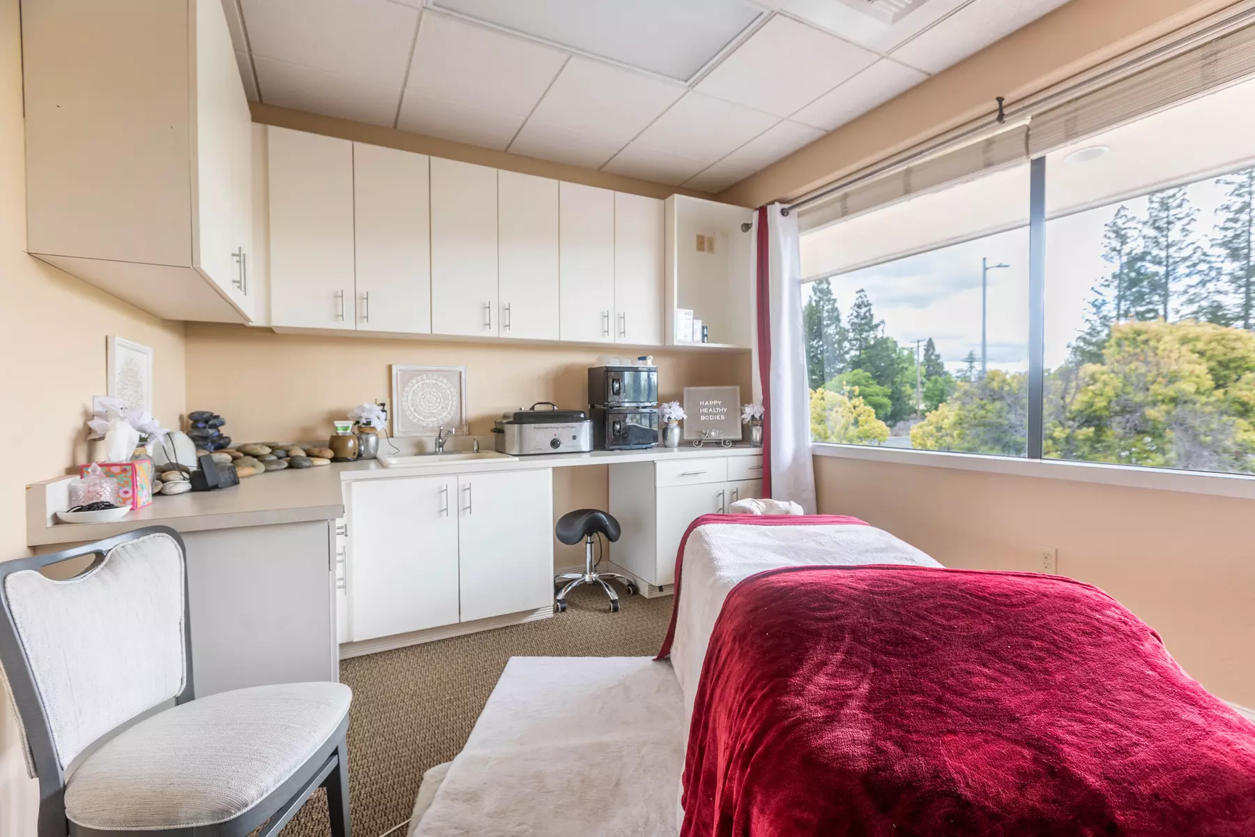 Up to 55% Off on Deep Tissue Massage at Rejuvenating Massage Therapy - Image 5