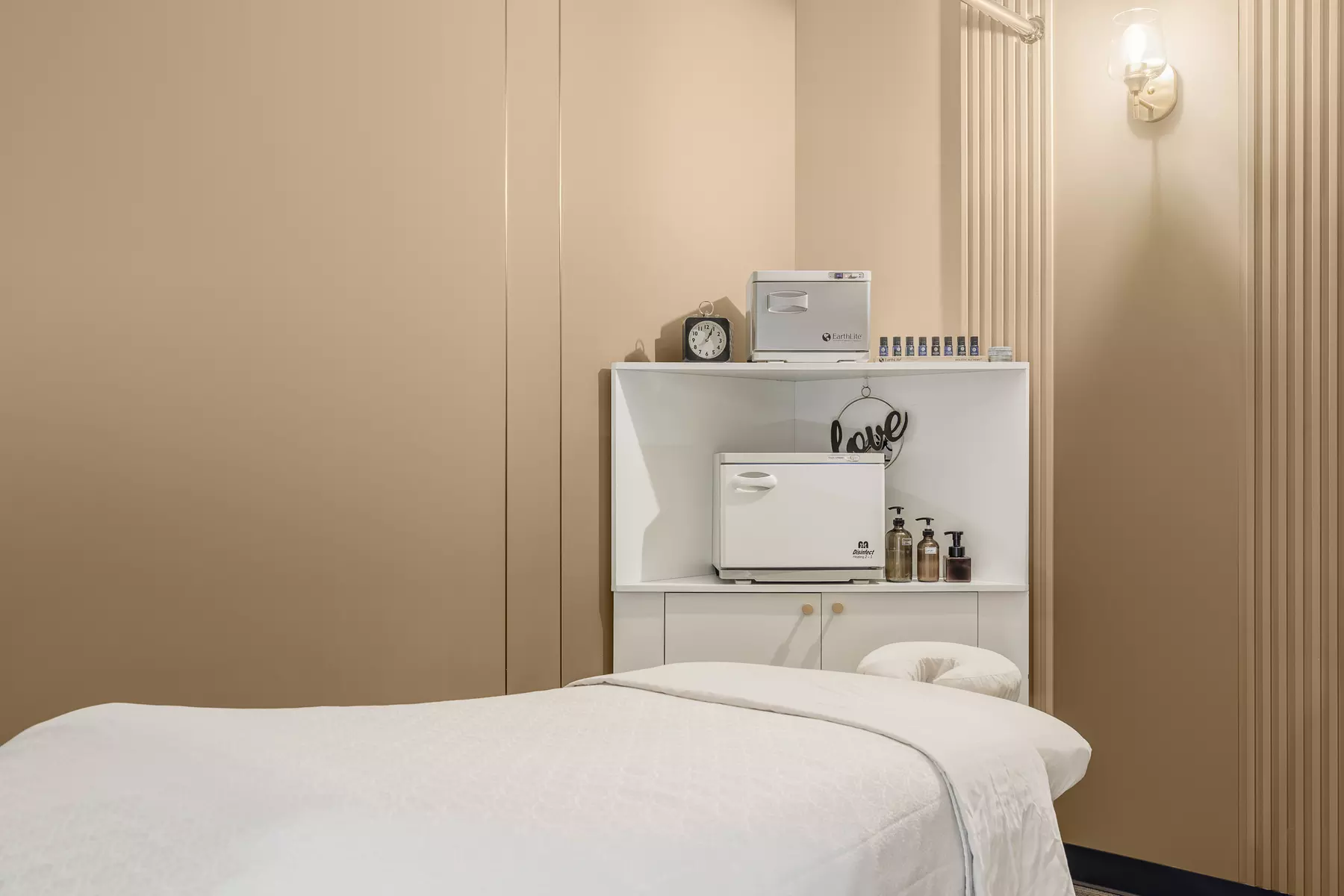 Up to 35% Off on Facial at Delight Massage & Facial