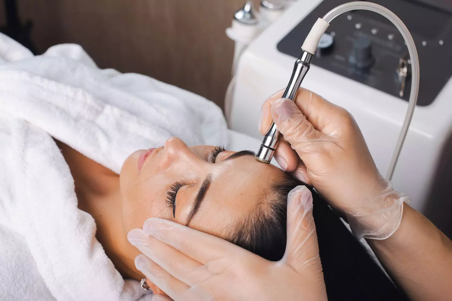 Up to 43% Off on Facial - Chosen by Customer at Mojan Skin Care - Primary Image