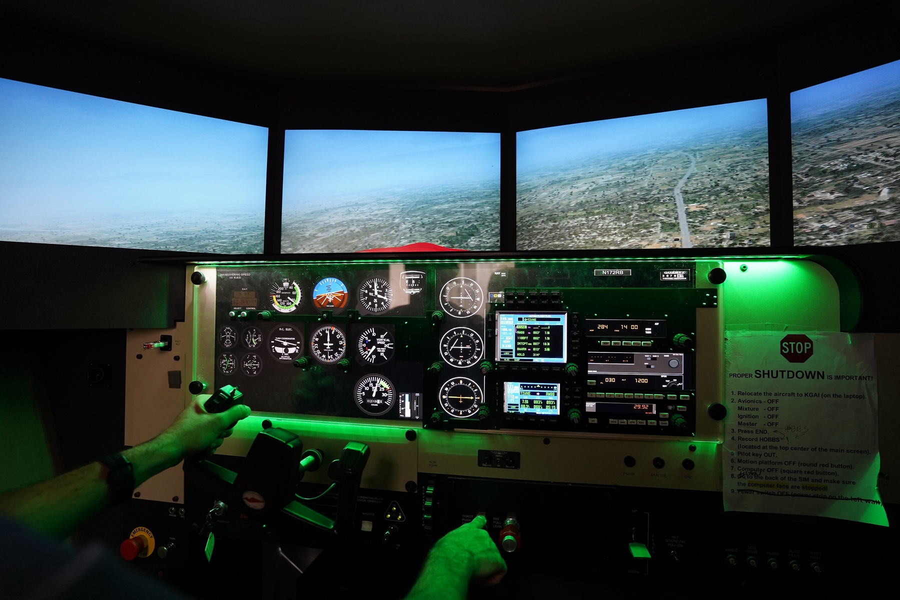 Experience the Thrill: Flight Simulator & Ground Lesson