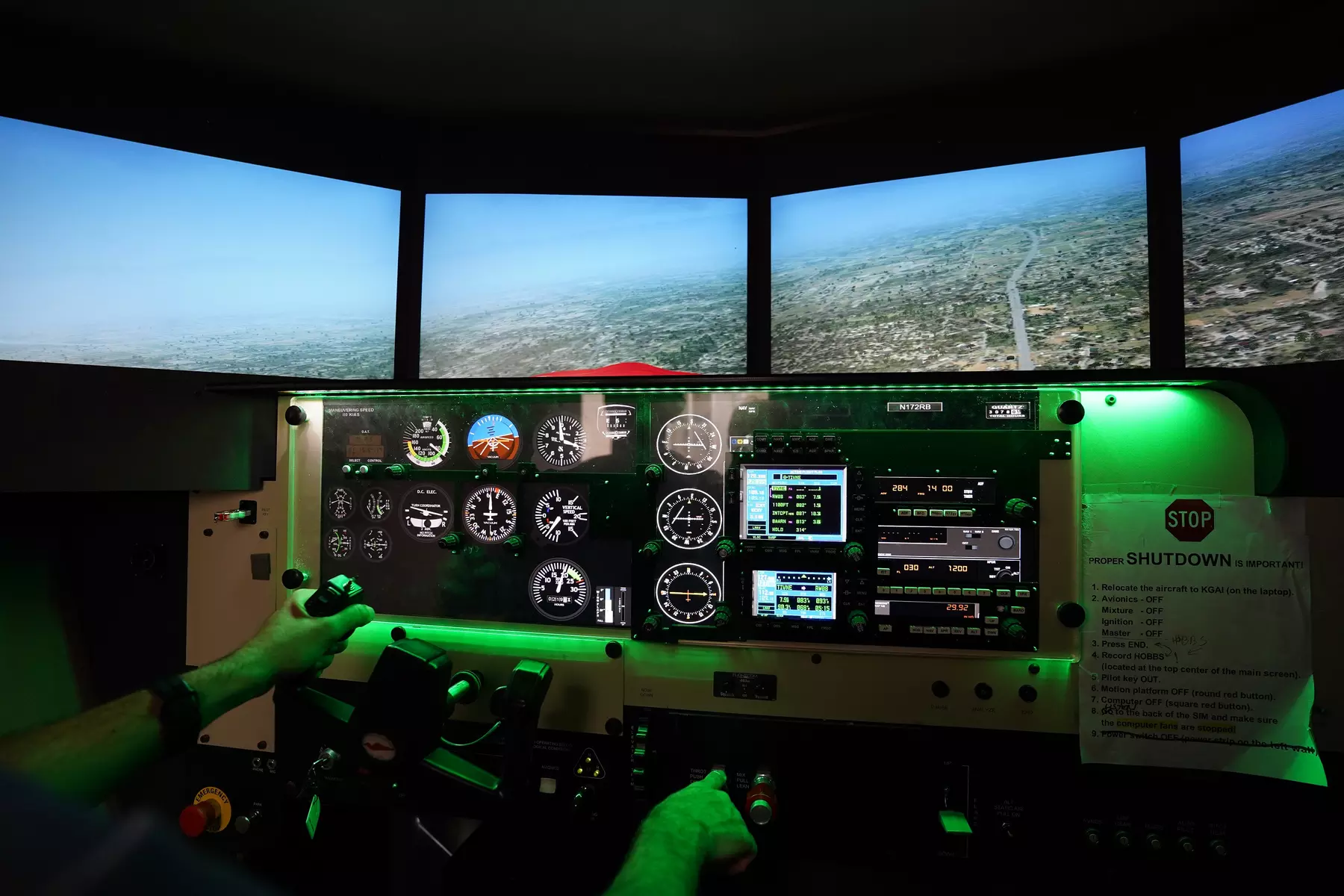 Experience the Thrill: Flight Simulator & Ground Lesson