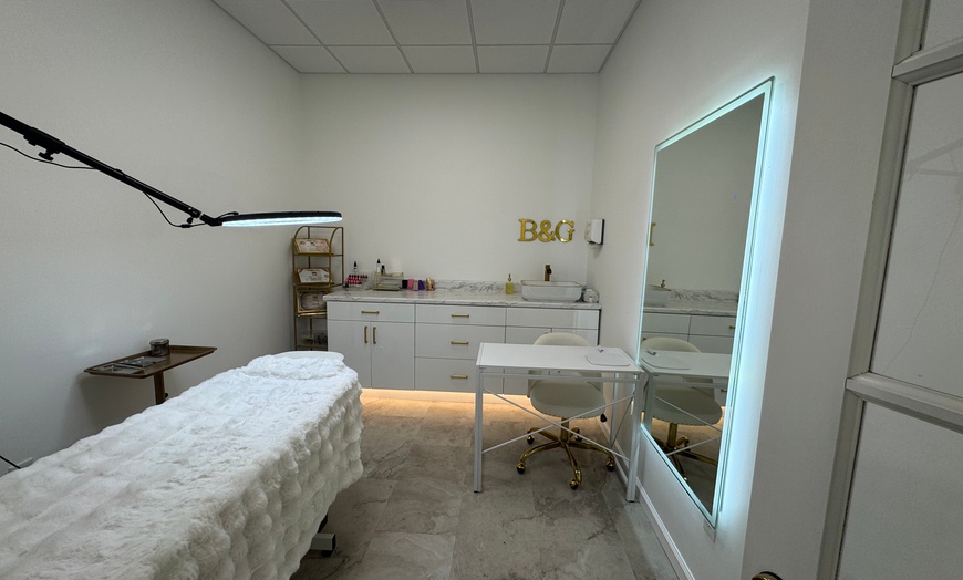 Image 8: Up to 55% Off on Eyebrow Tinting at Bloom&Glow