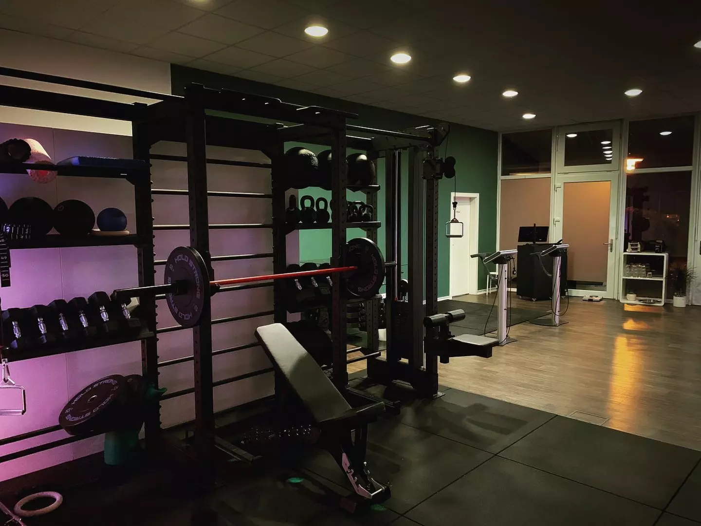 2 oder 4 Wochen differenziertes Krafttraining mit Personaltrainer bei Pzoaz (bis zu 349,50 € sparen) - Primary Image