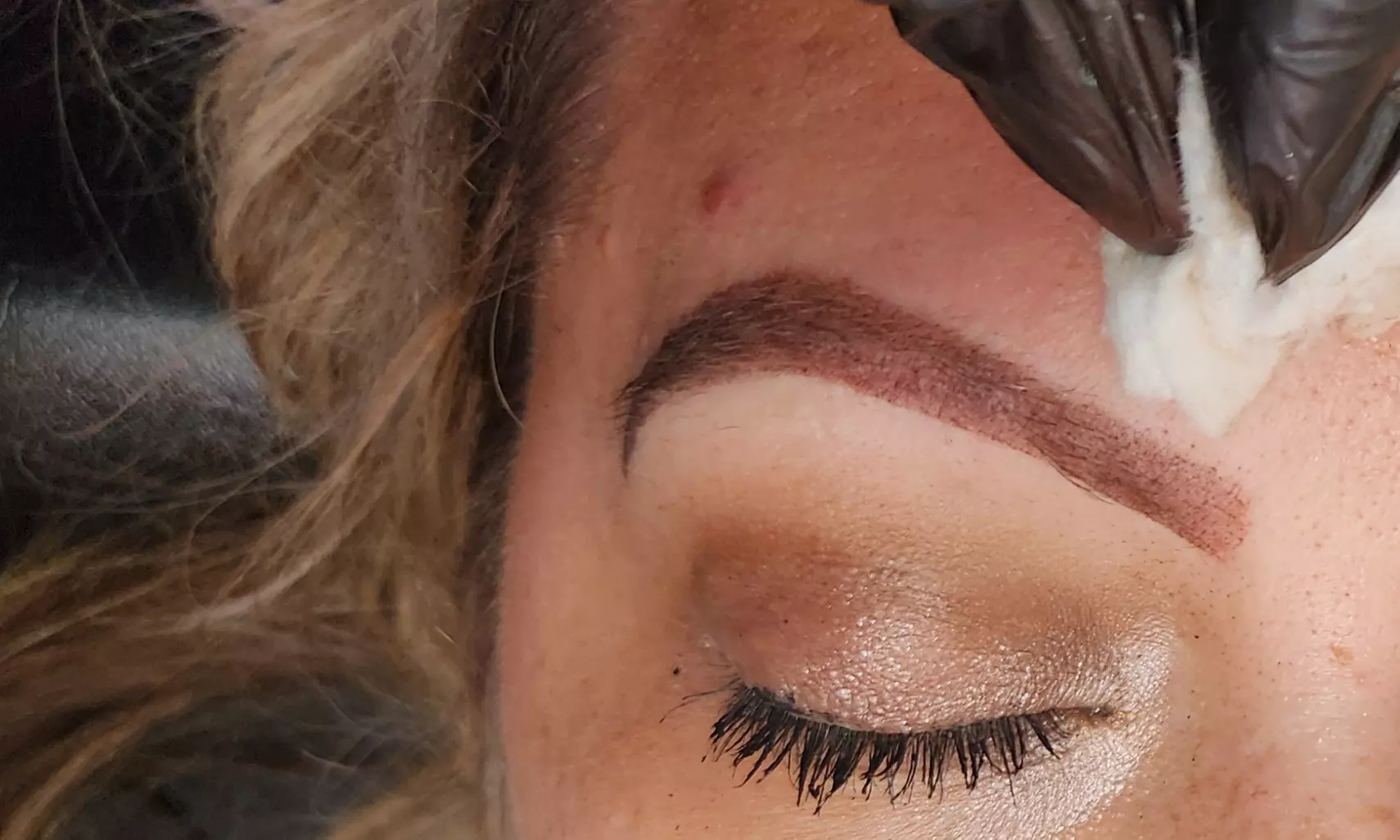 Permanent Eyebrow Microshading or Eyeliner Tattoo Session