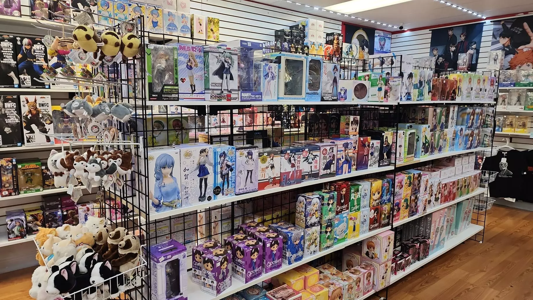 Up to 20% Off on Comic Book (Retail) at Super Anime Store - Primary Image